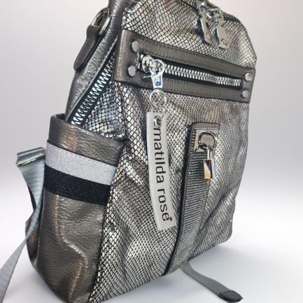 Parlak Sırt Çantası