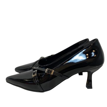 Siyah Toka Detaylı İnce Topuklu